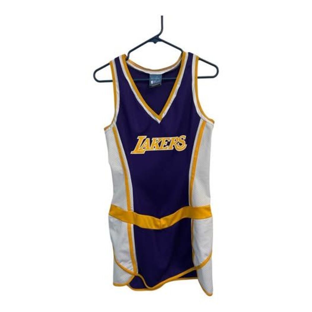 Lakers Women
Jersey Dress
In good condition 
Size M/L
